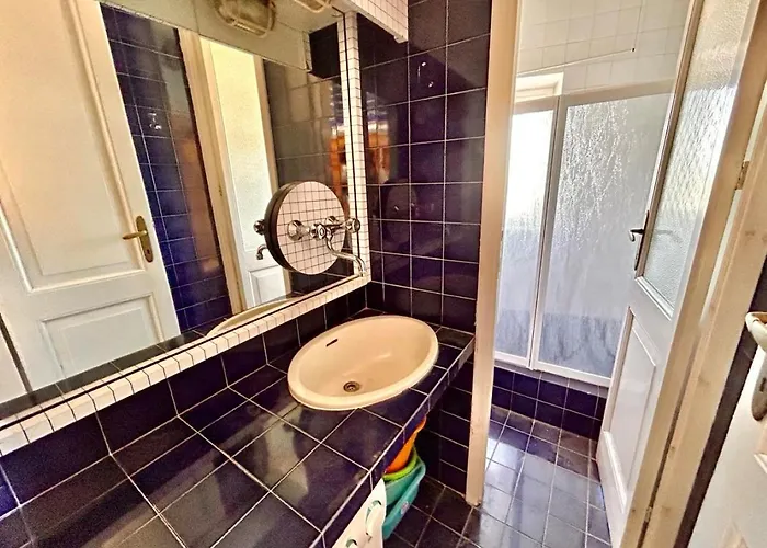 Paulis - Semiattico In Pieno Centro A Sirolo, Con Meravigliosa Vista Mare